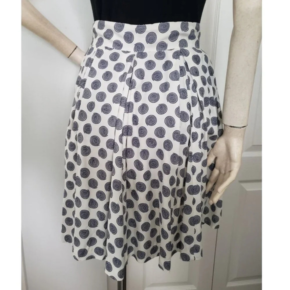 Esprit Swirl Polka Dot Pleated Navy and  White skirt with pockets - Picture 6 of 12